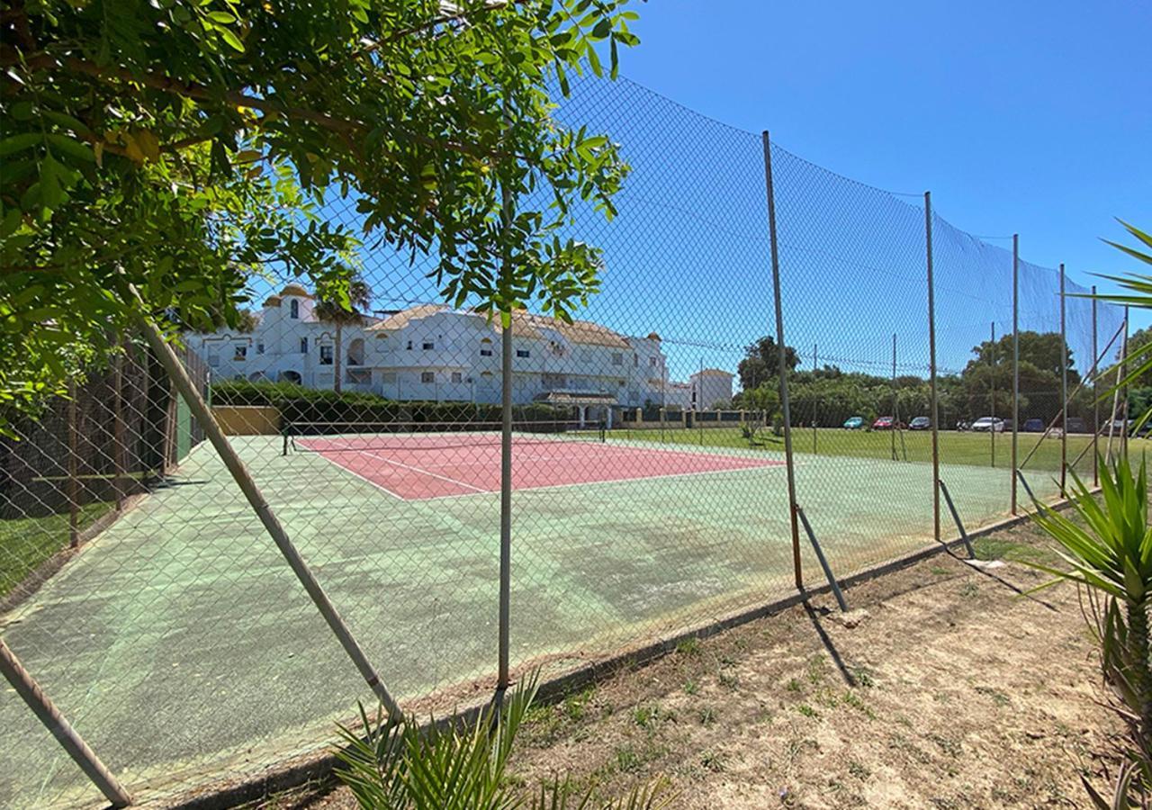Apartamento En Apartaclub La Barrosa Chiclana de la Frontera Luaran gambar